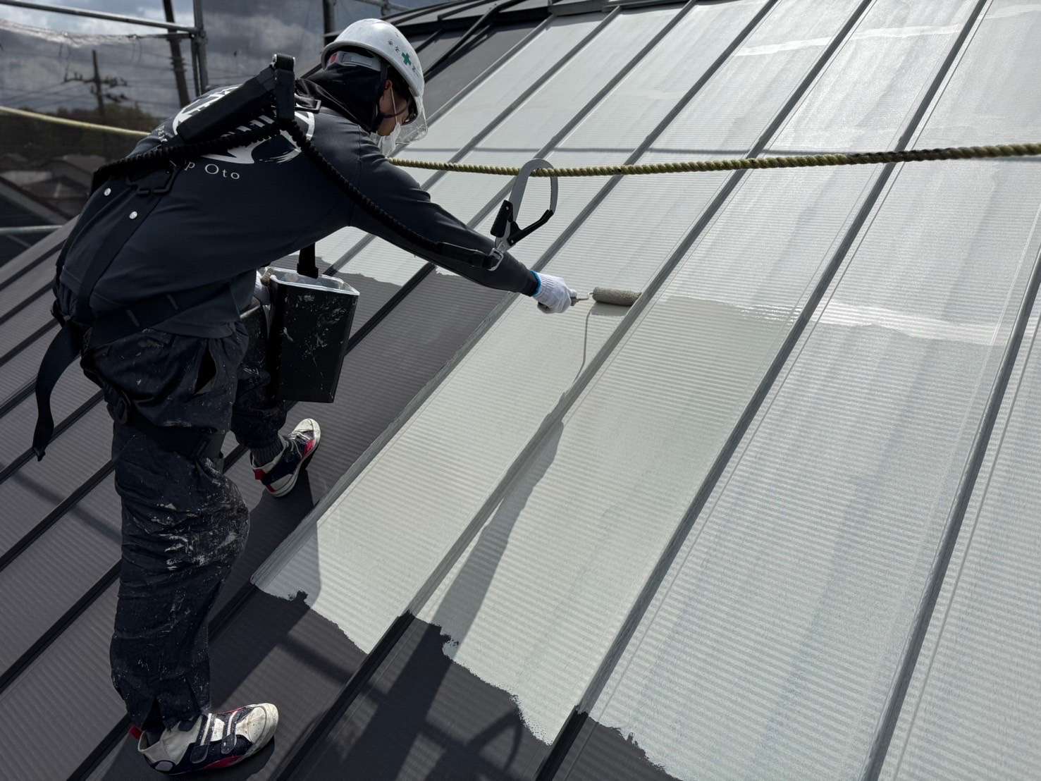 八王子市　ガルバニウム鋼板下塗り